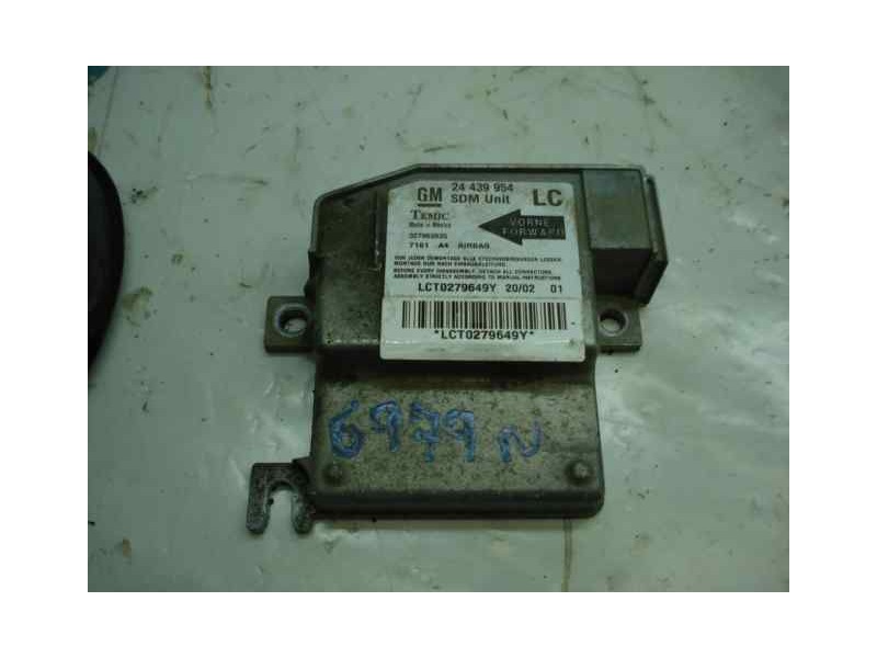 Recambio de airbag delantero izquierdo para opel corsa c club referencia OEM IAM 2439954  