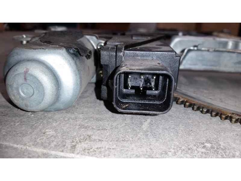 Recambio de elevalunas delantero derecho para opel corsa c enjoy referencia OEM IAM  6 PINS ELECTRICO