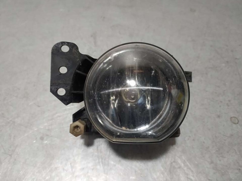 Recambio de faro antiniebla derecho para bmw serie 5 berlina (e60) 520d referencia OEM IAM 6910792 6160100001 