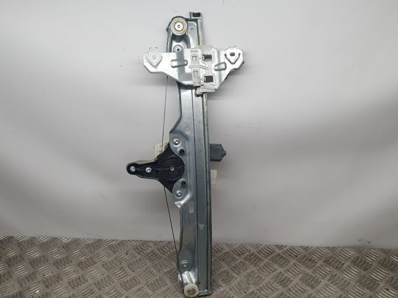 Recambio de elevalunas delantero izquierdo para nissan qashqai (j11) acenta referencia OEM IAM 80701HV00C C88537402 ELECTRICO