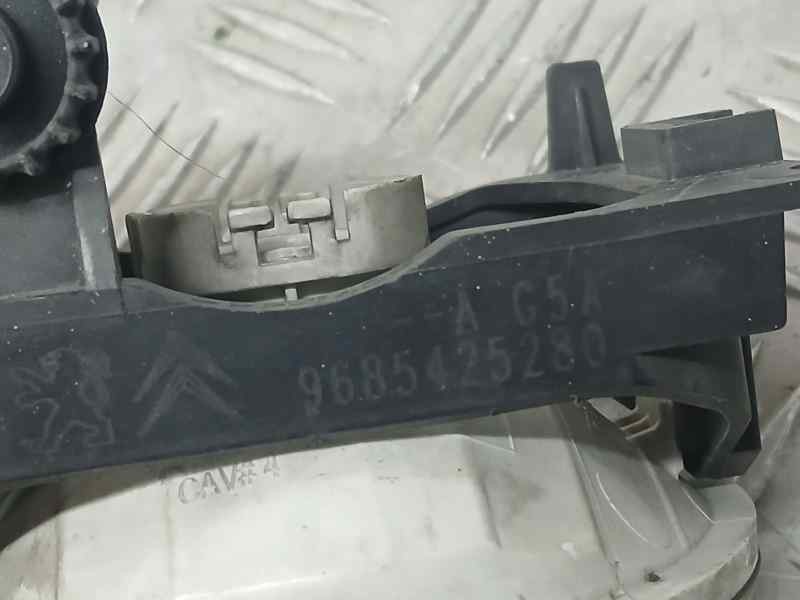Recambio de faro antiniebla derecho para citroën c3 ii (sc_) 1.6 hdi 110 referencia OEM IAM 9685425280  