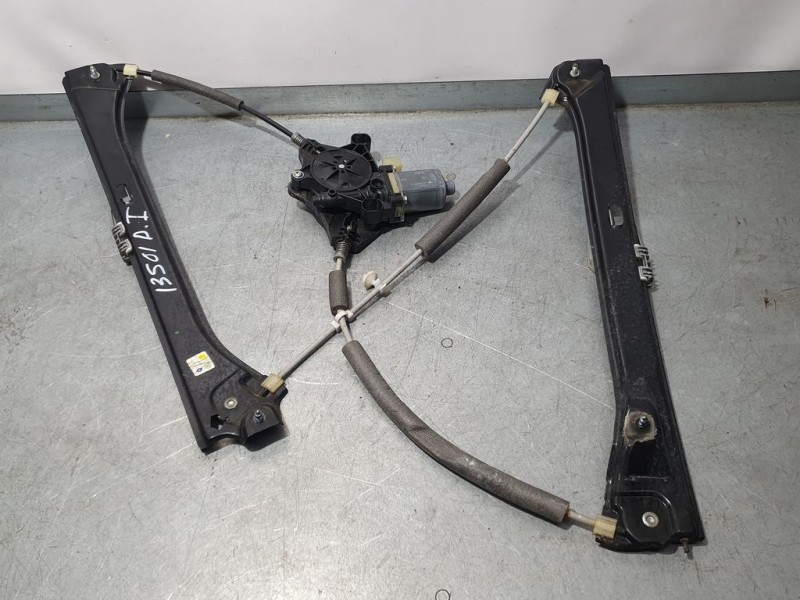 Recambio de elevalunas delantero izquierdo para skoda superb (3v3) active referencia OEM IAM 3V0837461A  ELECTRICO 2 PINS