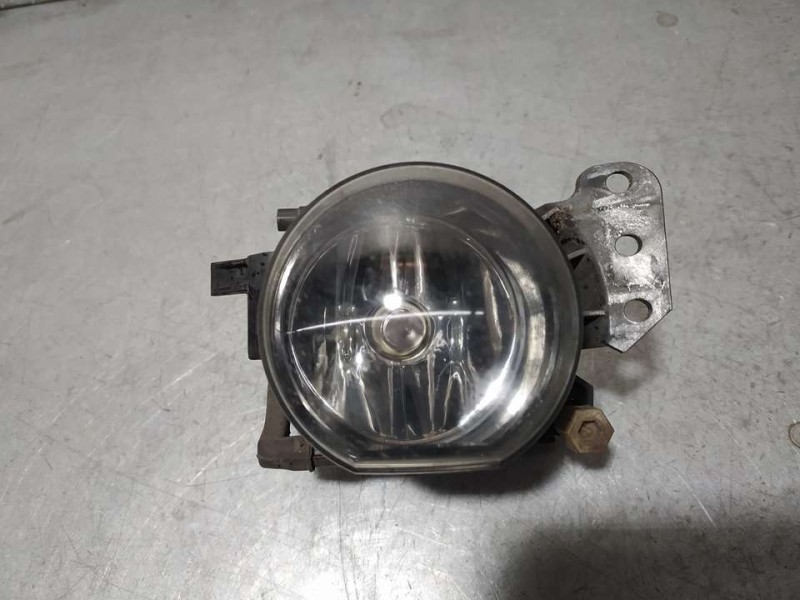 Recambio de faro antiniebla izquierdo para bmw serie 5 berlina (e60) 520d referencia OEM IAM 6910791 6160100000 
