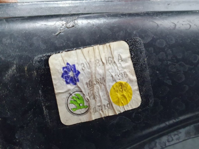 Recambio de elevalunas delantero izquierdo para skoda superb (3v3) active referencia OEM IAM 3V0837461A  ELECTRICO 2 PINS