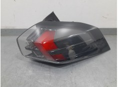 PILOTO TRASERO DERECHO EXTERIOR 9838190480 FR2695020201 