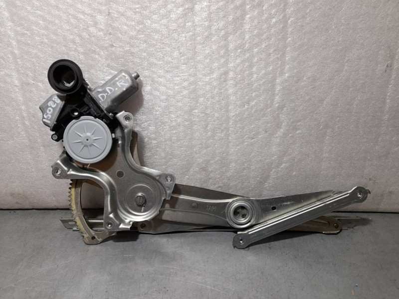 Recambio de elevalunas delantero derecho para lexus ct 200h referencia OEM IAM 6980148050 7 PINS ELECTRICO