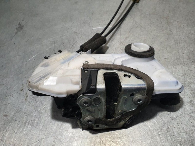 Recambio de cerradura puerta delantera derecha para toyota prius+ advance referencia OEM IAM SIN REF  4 PINES