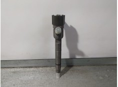 Recambio de inyector para hyundai tucson 1.7 crdi cat referencia OEM IAM 338002A800 0445110411 BOSCH