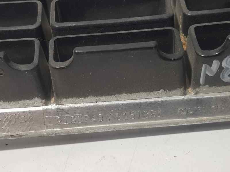 Recambio de rejilla delantera para volvo s60 berlina 2.4 d referencia OEM IAM 9190740 9151881 