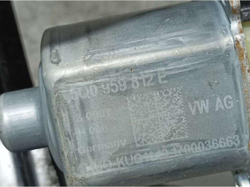Recambio de elevalunas trasero derecho para skoda superb (3v3) active referencia OEM IAM 5Q0959812E  ELECTRICO