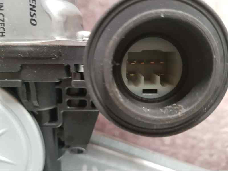 Recambio de elevalunas trasero derecho para toyota auris active referencia OEM IAM 857200D120 973581100 ELECTRICO