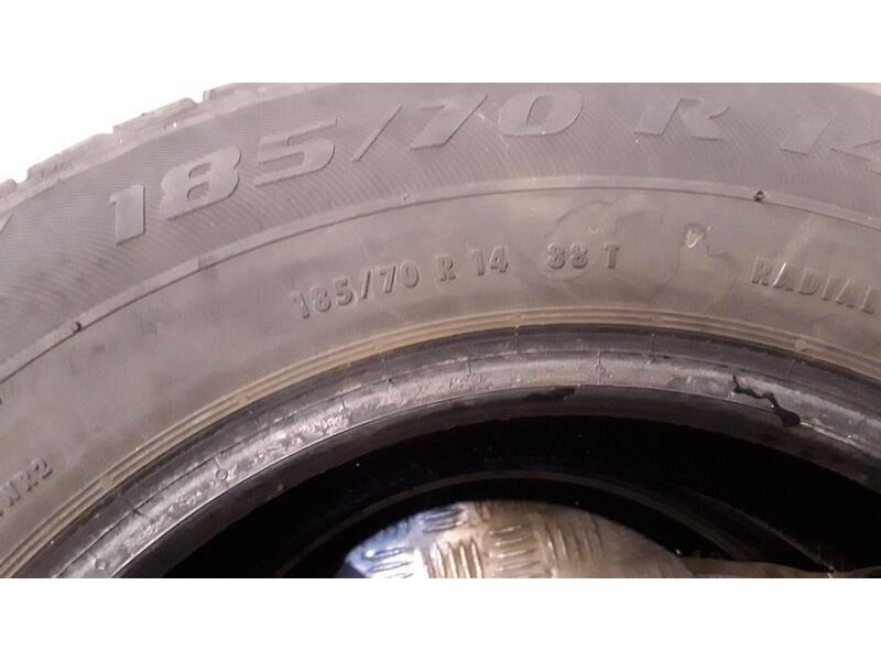 Recambio de neumatico pareja para neumaticos reutilizados - referencia OEM IAM 185701488T MABOR 185/70/14/88T