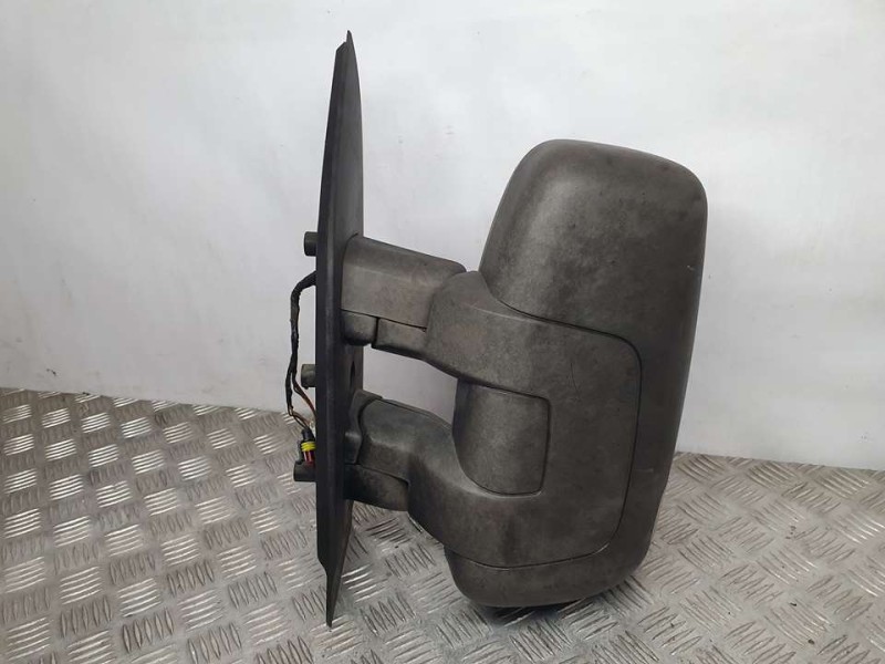 Recambio de retrovisor izquierdo para iveco daily ka caja cerrada gran espacio 35s... batalla 3300 referencia OEM IAM SIN REF  E