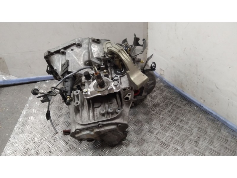 Recambio de caja cambios para peugeot 807 (eb_) 2.2 hdi referencia OEM IAM 20MB09  6VELOCIDADES