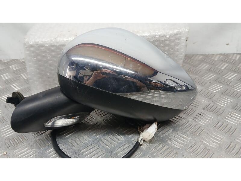 Recambio de retrovisor izquierdo para citroën c3 ii (sc_) 1.6 hdi 110 referencia OEM IAM 8154AQ ELECTRICO 5 CABLES 