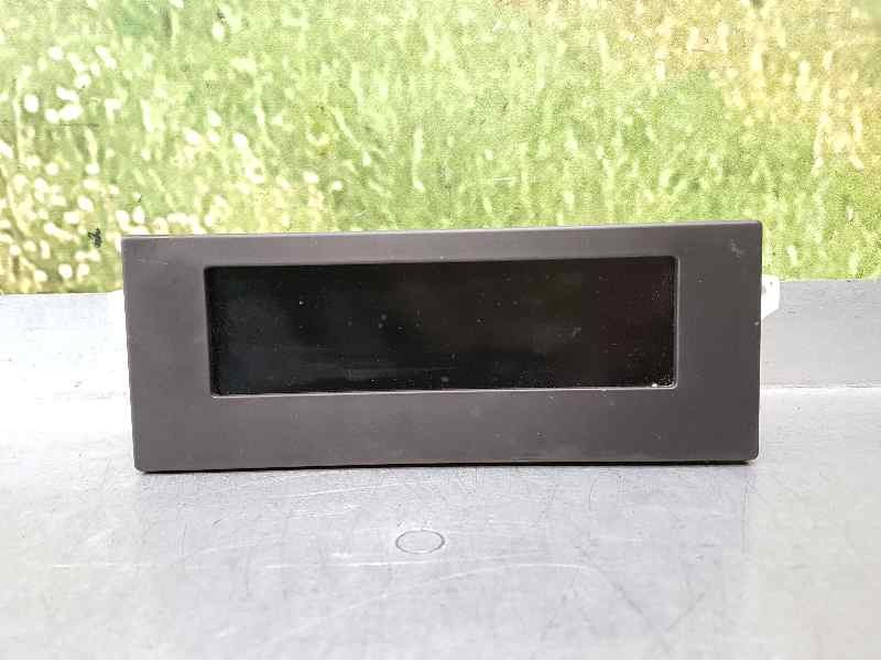 Recambio de pantalla multifuncion para citroën c-elysée feel referencia OEM IAM 9828132580  JOHNSON CONTROLS