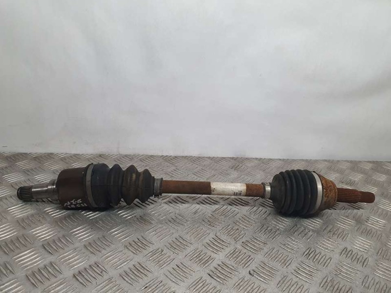 Recambio de transmision delantera izquierda para ford fiesta (cb1) trend referencia OEM IAM 8V513B437AAA  