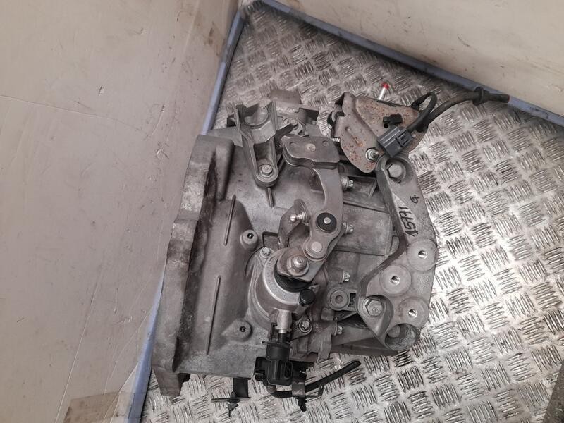 Recambio de caja cambios para opel mokka excellence referencia OEM IAM MR5 55585523 6 VELOCIDADES