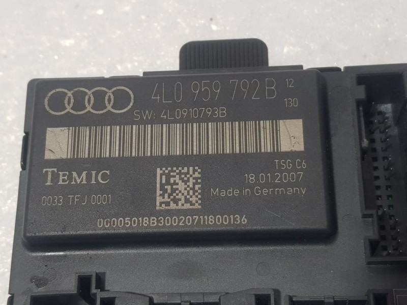 Recambio de modulo electronico para audi q7 (4l) 3.0 v6 24 v quatro referencia OEM IAM 4L0959792B 0033TFJ0001 TEMIC