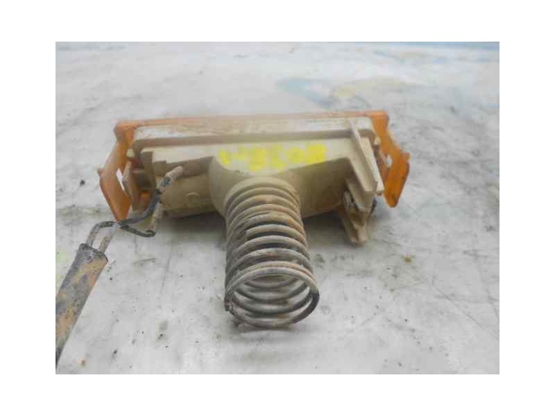 Recambio de piloto delantero izquierdo para renault rapid/express (f40) 1.6 d familiar (f404) referencia OEM IAM   DE PARAGOLPES