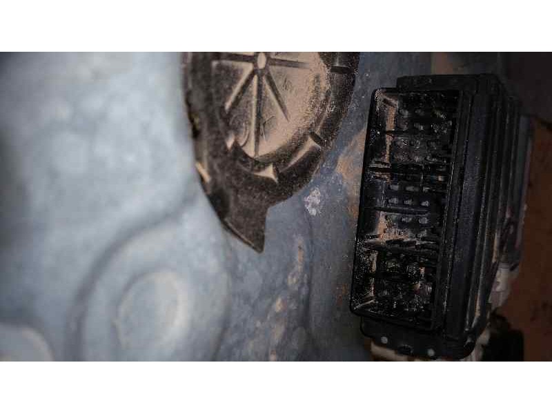 Recambio de elevalunas delantero izquierdo para seat cordoba berlina (6l2) stella referencia OEM IAM  32 PIN ELECTRICO