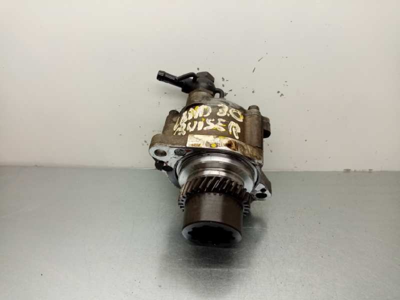 Recambio de depresor freno / bomba vacio para toyota land cruiser (j9) 3.0 turbodiesel referencia OEM IAM   