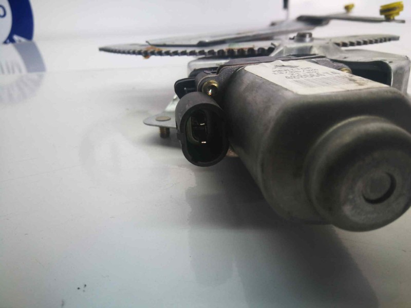 Recambio de elevalunas delantero derecho para renault kangoo (f/kc0) referencia OEM IAM 400370A  2 PINS