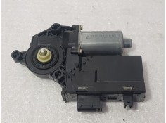 Recambio de motor elevalunas delantero derecho para peugeot 307 (s1) xt referencia OEM IAM 9634457580 990830101 BROSE