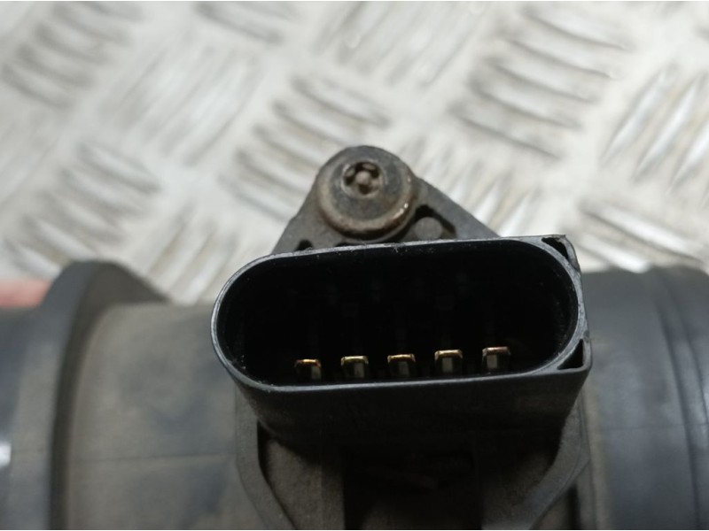 Recambio de caudalimetro para volkswagen passat berlina (3b2) comfortline referencia OEM IAM 028906461 0281002216 BOSCH