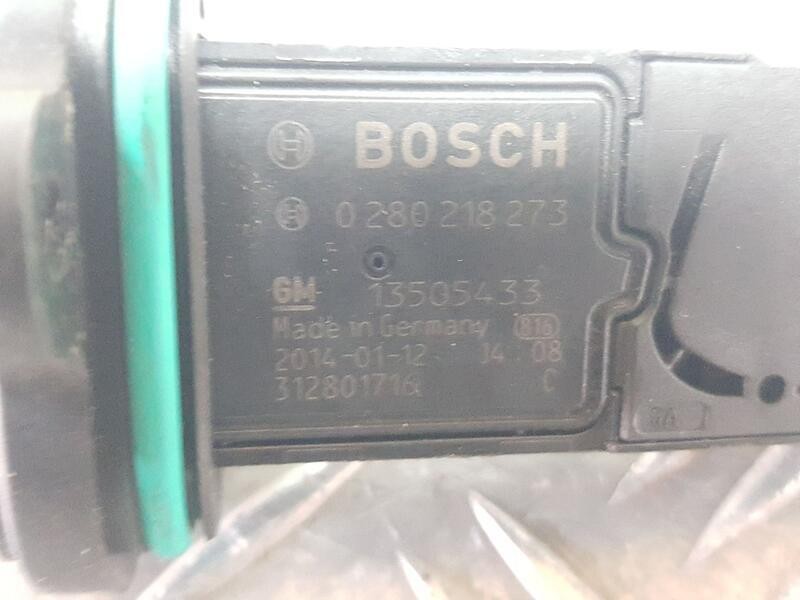 Recambio de caudalimetro para opel mokka excellence referencia OEM IAM 13505433  