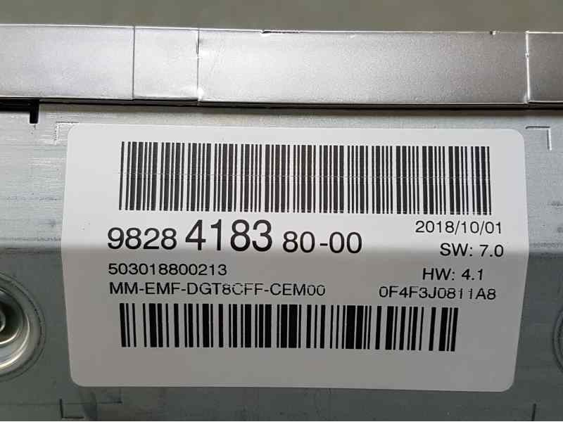 Recambio de pantalla multifuncion para peugeot 5008 gt line 1.5 hdi 130 cv referencia OEM IAM 9828418380 503018800213 