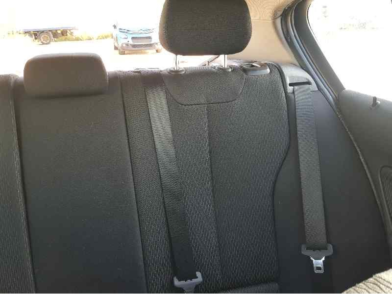 Recambio de asientos traseros para bmw serie 1 lim. (f20) 114 d referencia OEM IAM   