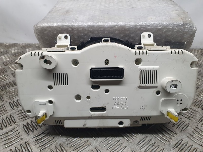 Recambio de cuadro instrumentos para toyota rav 4 (a3) executive referencia OEM IAM 8380042G11 2574602121 