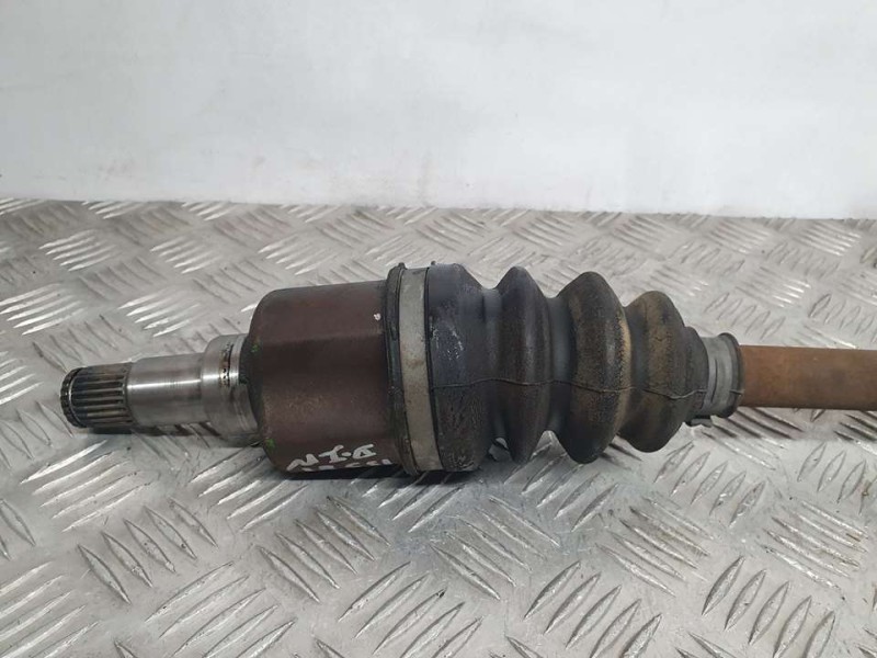 Recambio de transmision delantera izquierda para ford fiesta (cb1) trend referencia OEM IAM 8V513B437AAA  