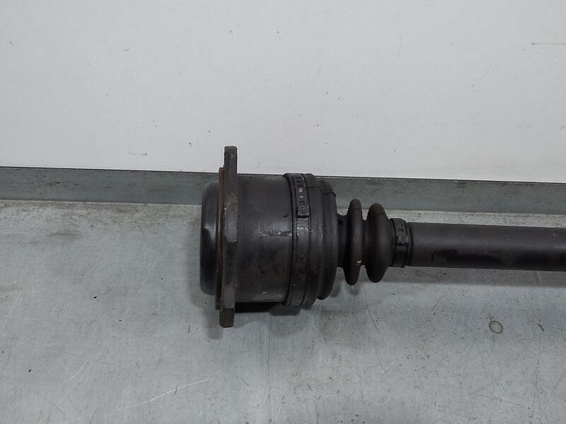 Recambio de transmision delantera izquierda para audi a6 berlina (4b2) 1.9 tdi referencia OEM IAM 4B0407271BA  