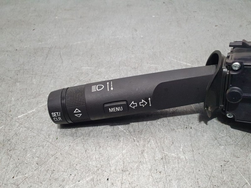 Recambio de mando intermitentes para chevrolet cruze lt referencia OEM IAM 20941129 32170620183 