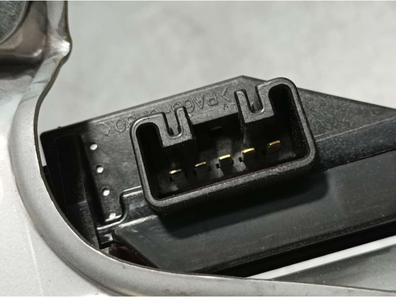 Recambio de motor limpia trasero para toyota prius+ advance referencia OEM IAM 8513047080 2596002340 DENSO