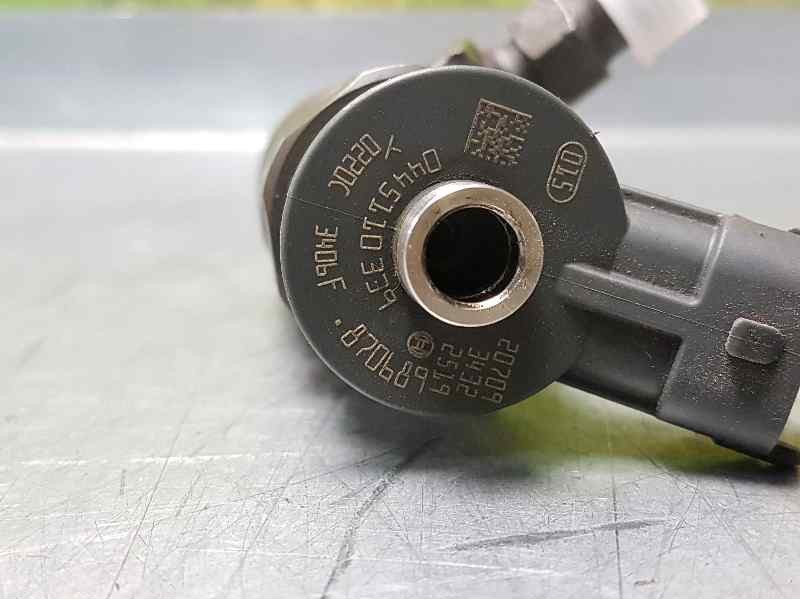 Recambio de inyector para ford fiesta (cb1) 1.4 tdci cat referencia OEM IAM 445110339  BOSCH