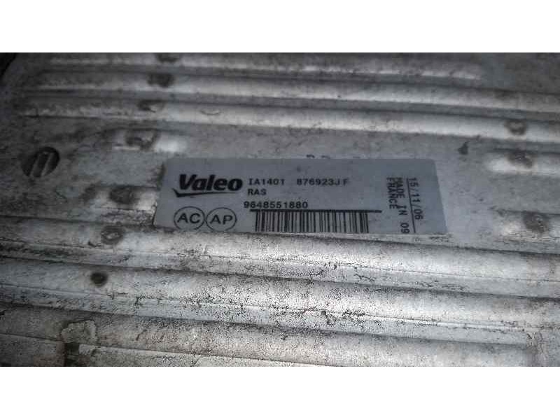 Recambio de intercooler para citroën c4 berlina collection referencia OEM IAM IA1401 9648551880 VALEO