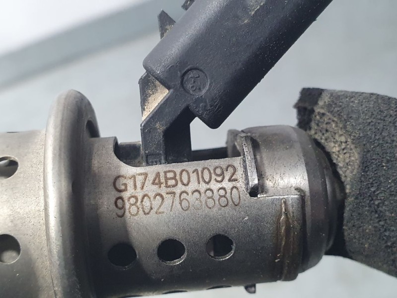 Recambio de inyector adblue para peugeot 208 access referencia OEM IAM 9802763880  