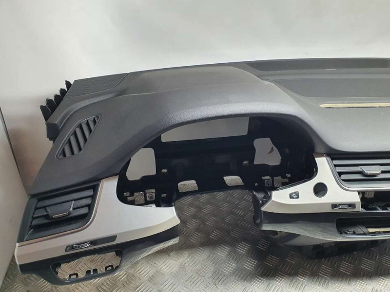 Recambio de kit airbag para audi q7 (4m) 3.0 tdi quattro referencia OEM IAM 4M1857001ABFKZ  C/ SALPICADERO Y SIN PRETENSORES