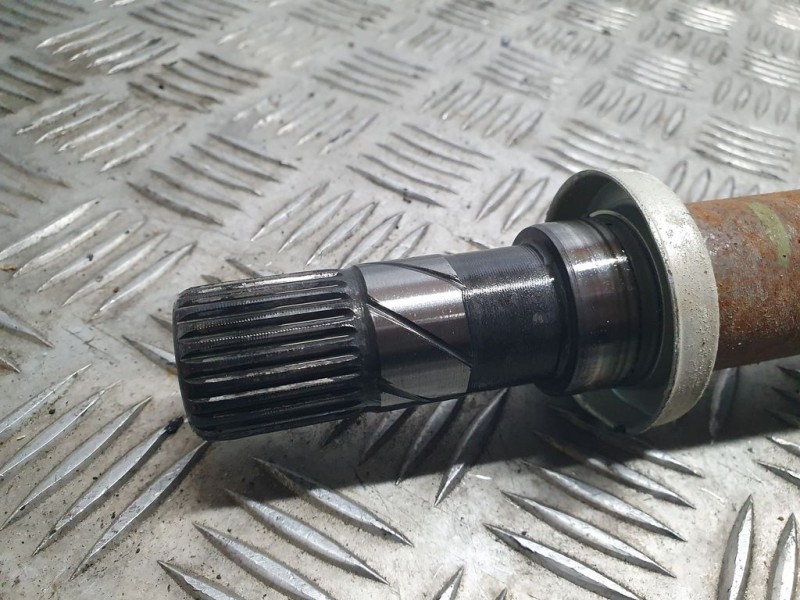 Recambio de transmision delantera derecha para renault megane iv berlina 5p limited + referencia OEM IAM 391009996R  