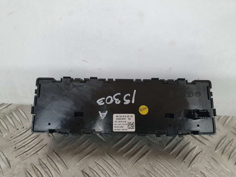 Recambio de mando multifuncion para citroën jumpy furgon control m referencia OEM IAM 98120819ZD 35260501 MANDO RADIO