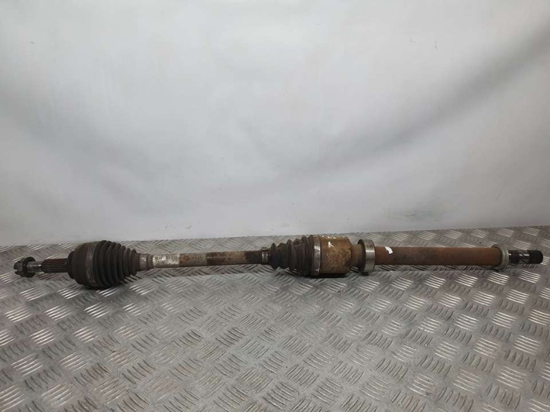 Recambio de transmision delantera derecha para renault clio iv business referencia OEM IAM 391009101R  