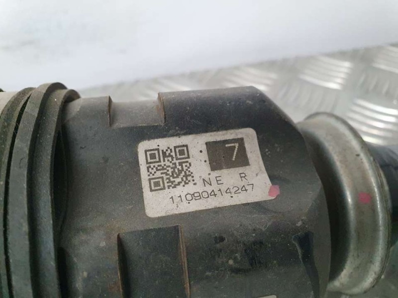 Recambio de transmision delantera derecha para lexus ct 200h referencia OEM IAM 783313SPGI  