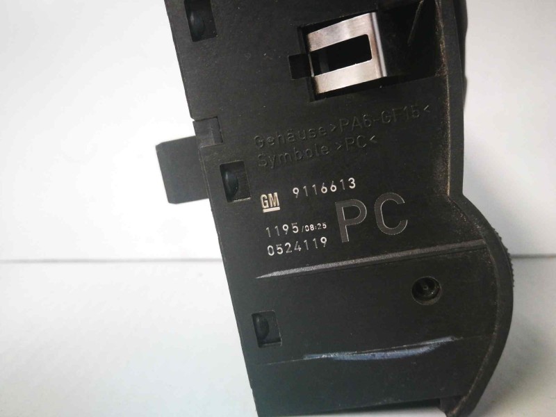 Recambio de mando luces para opel corsa c 1.3 16v cdti cat (z 13 dt / ln9) referencia OEM IAM 9116613  