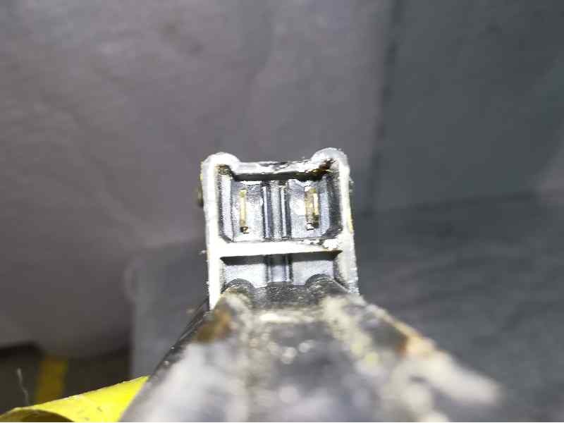 Recambio de elevalunas delantero derecho para renault 14 gts referencia OEM IAM SIN REF. 2 PINS ELECTRICO 