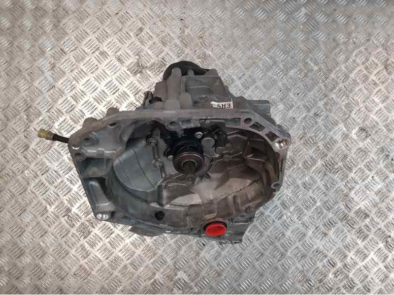 Recambio de caja cambios para dacia sandero stepway referencia OEM IAM JH3336 221166 5VELOCIDADES