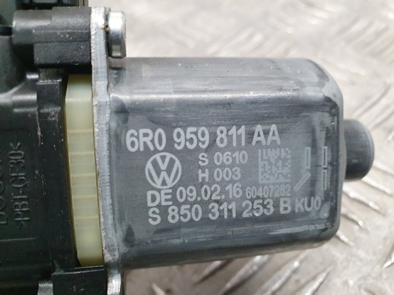 Recambio de motor elevalunas trasero izquierdo para volkswagen polo (6c1) bluemotion referencia OEM IAM 6R0959811AA  