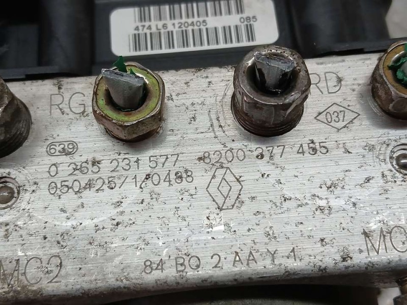 Recambio de abs para renault megane ii berlina 3p confort authentique referencia OEM IAM 8200377455 0265231577 BOSCH